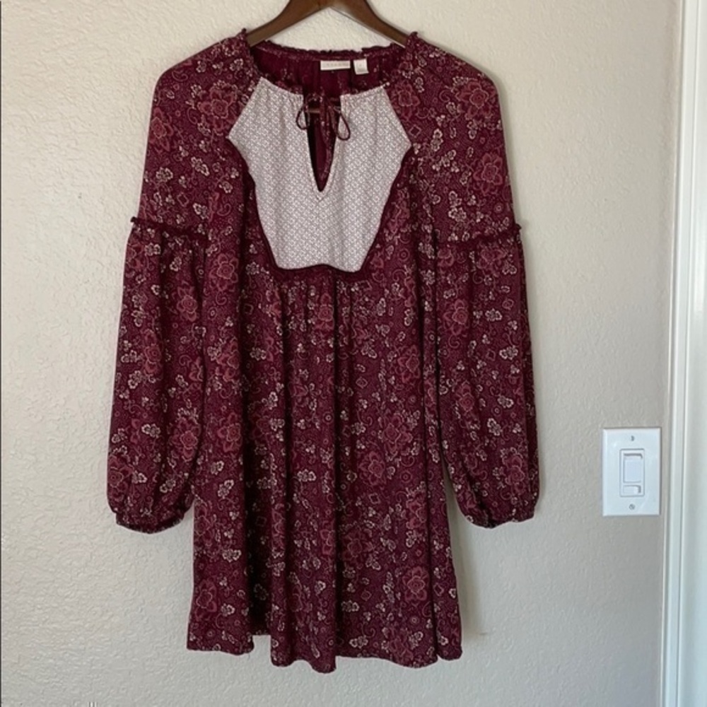 Hinge dress small burgundy